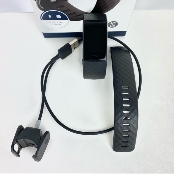FitBit Charge 4 Fitness Tracker & GPS Smart Watch Pedometer Black Bands S & L - Picture 2 of 12